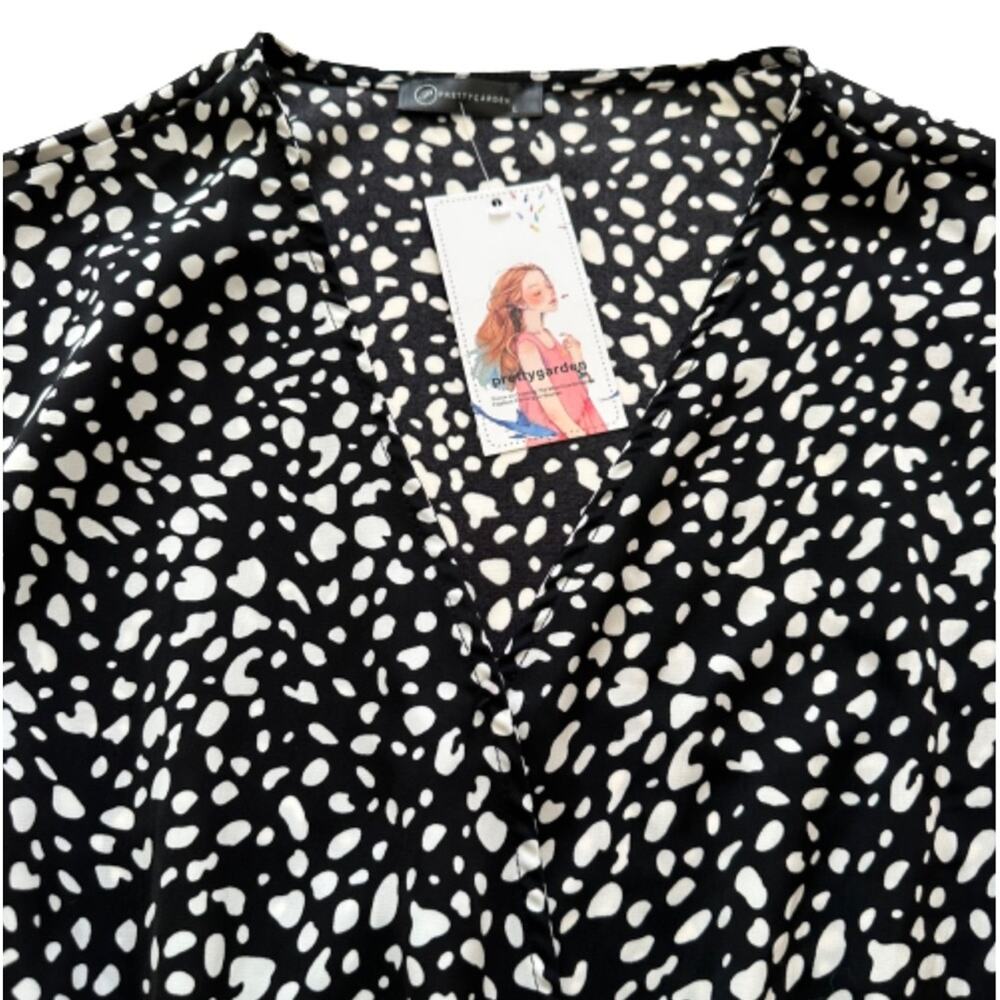 Pretty Garden Romper Black White Print V-Neck 1/2 Sleeve Belted Pocket Large NEW - Picture 7 of 13
